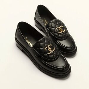 CHANEL Black Quilted Leather Loafers with Gold CC Turnlock